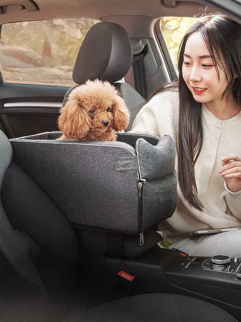 Portable Dog Cat Car Seat Travel Companionship Safety Pet Car Bed Transport Dog Carrier Protection House Cat Accessories Winter