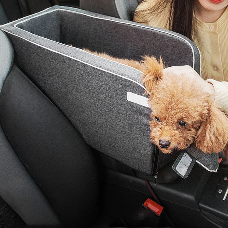 Portable Dog Cat Car Seat Travel Companionship Safety Pet Car Bed Transport Dog Carrier Protection House Cat Accessories Winter